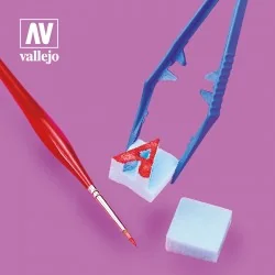 SET DE 5 PINZAS DE PLASTICO PARA MODELISMO