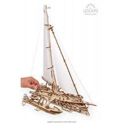 TRIMARAN